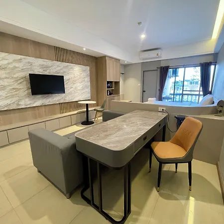 Boss mansion